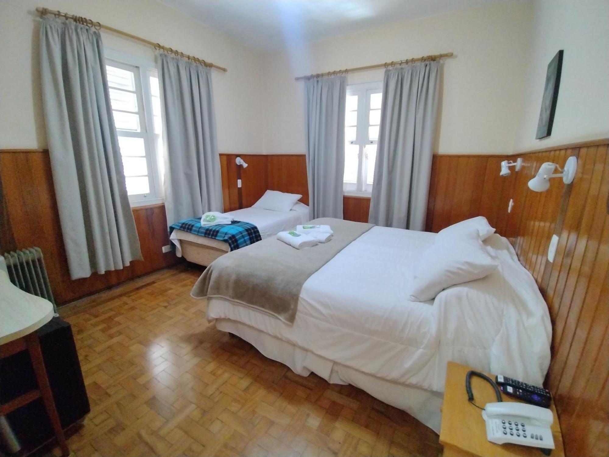 Hotel Casa Sao Jose Кампус-ду-Жордан Екстер'єр фото