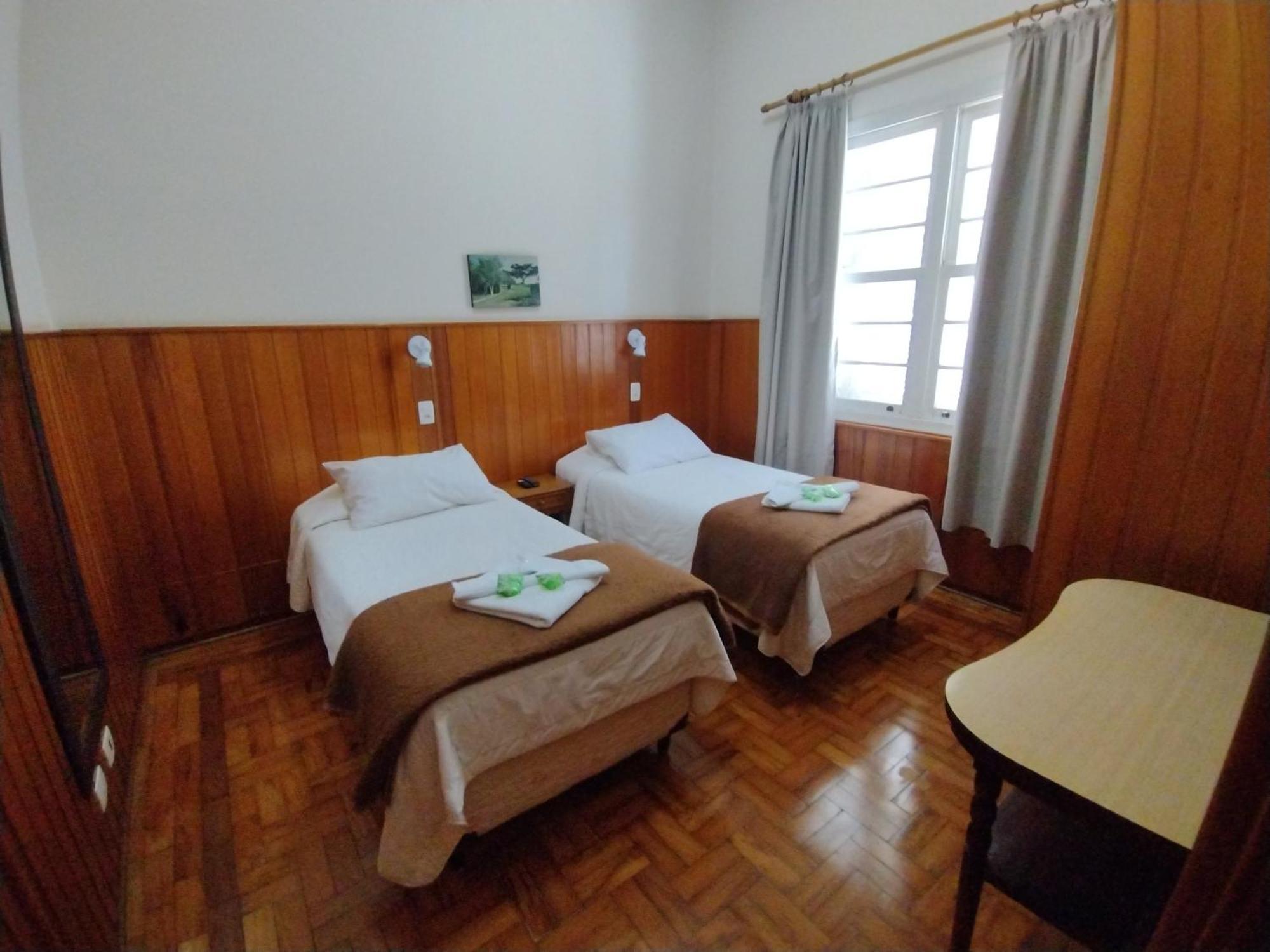 Hotel Casa Sao Jose Кампус-ду-Жордан Екстер'єр фото