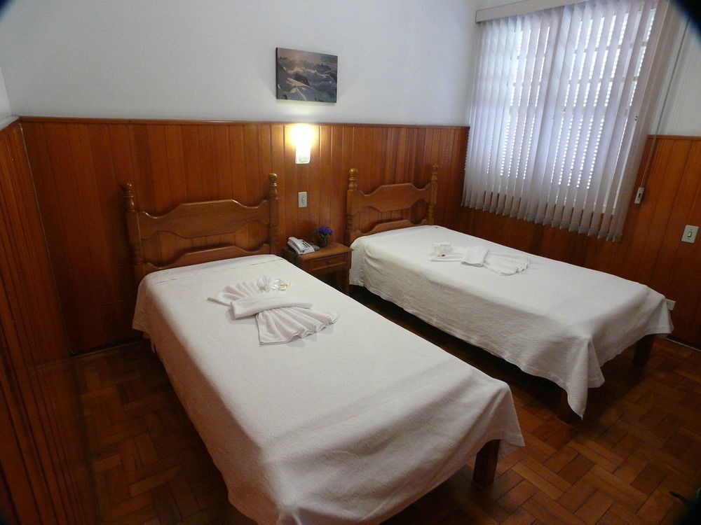 Hotel Casa Sao Jose Кампус-ду-Жордан Екстер'єр фото